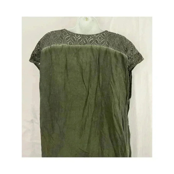 Torrid Washed Challis Lace Top Sz 0 Women's Plus Green V Neck NWT - Picture 8 of 13